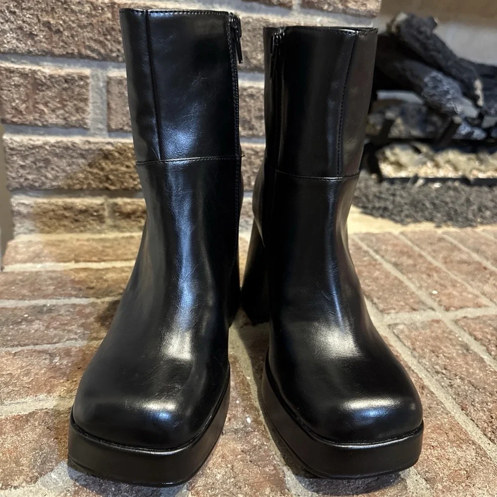 Steve Madden Izabelle Black Square Toe Platform Block Heel Ankle Boots Sz 6.5